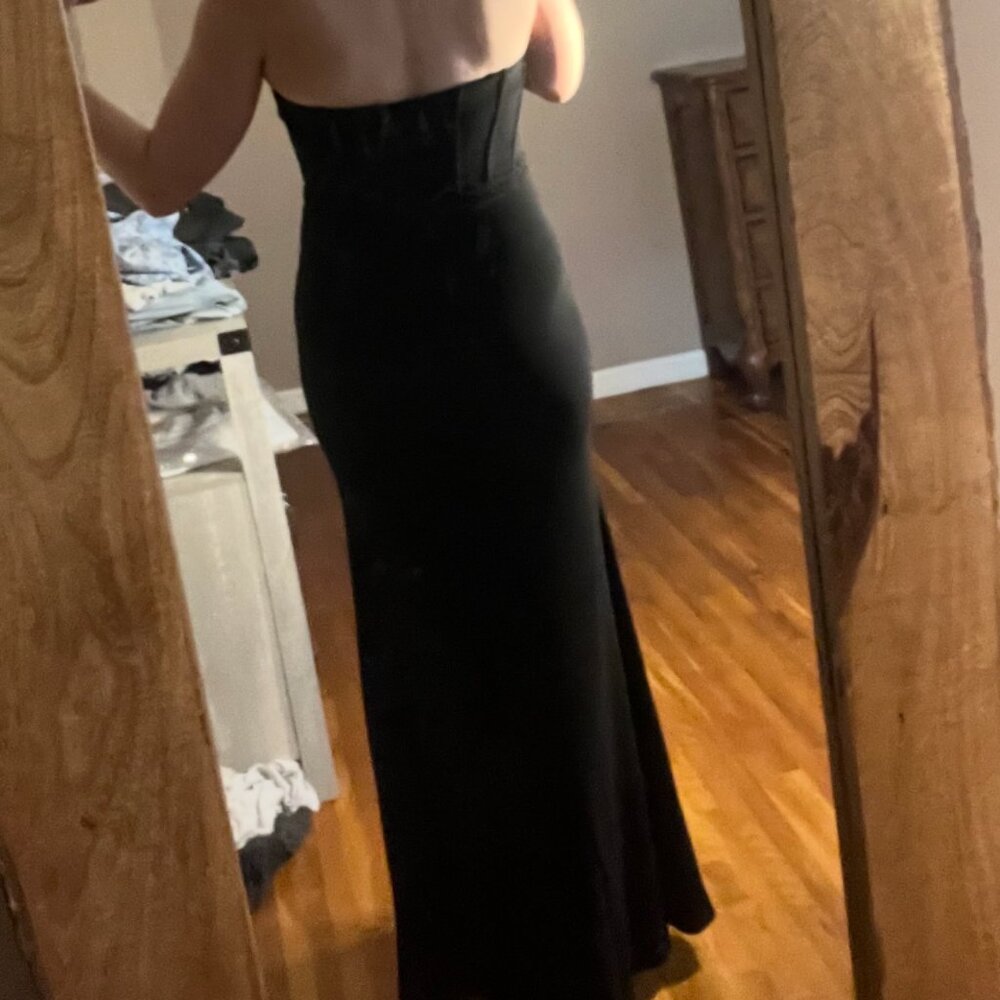 Mac Duggal Strapless Sweetheart Jersey Gown - Picture 6 of 8